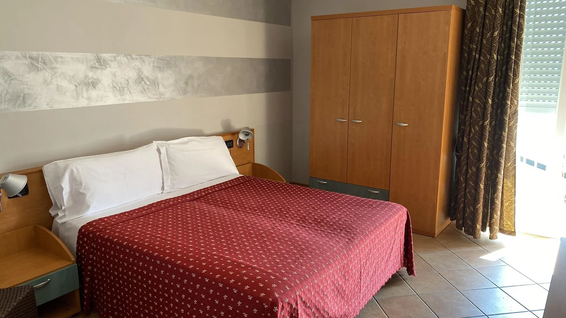 Hotel Villa Rosa Sirmione Italy