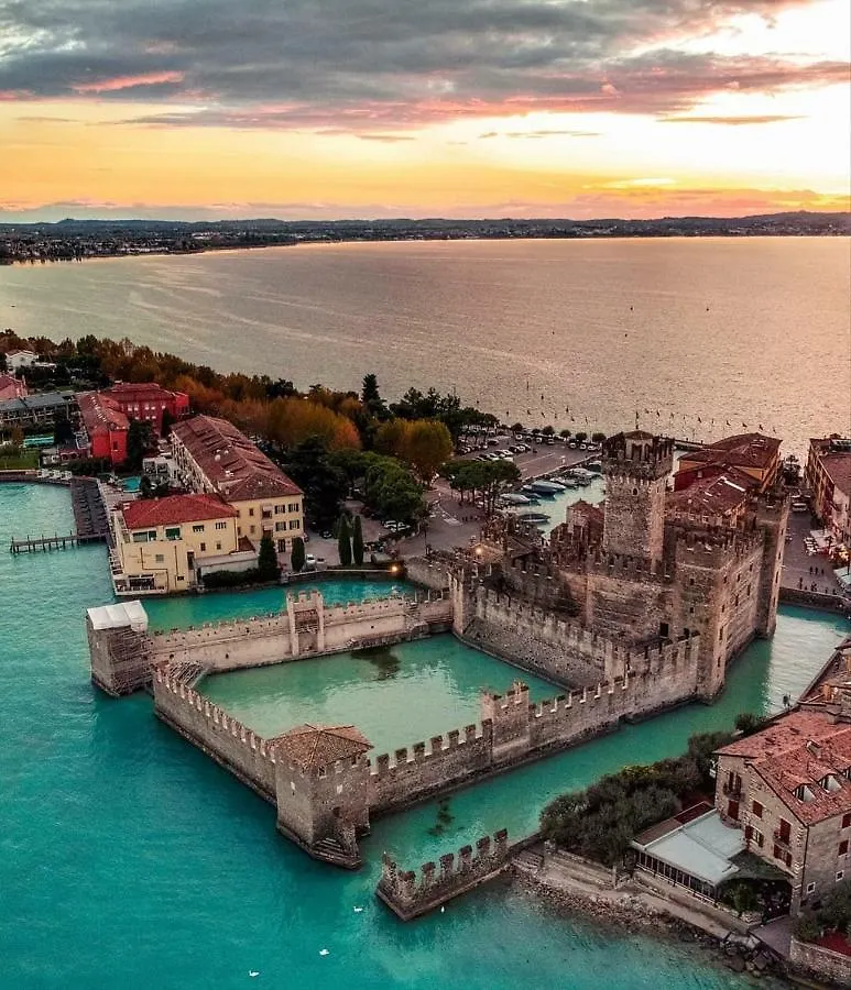 Hotel Villa Rosa Sirmione 3*,