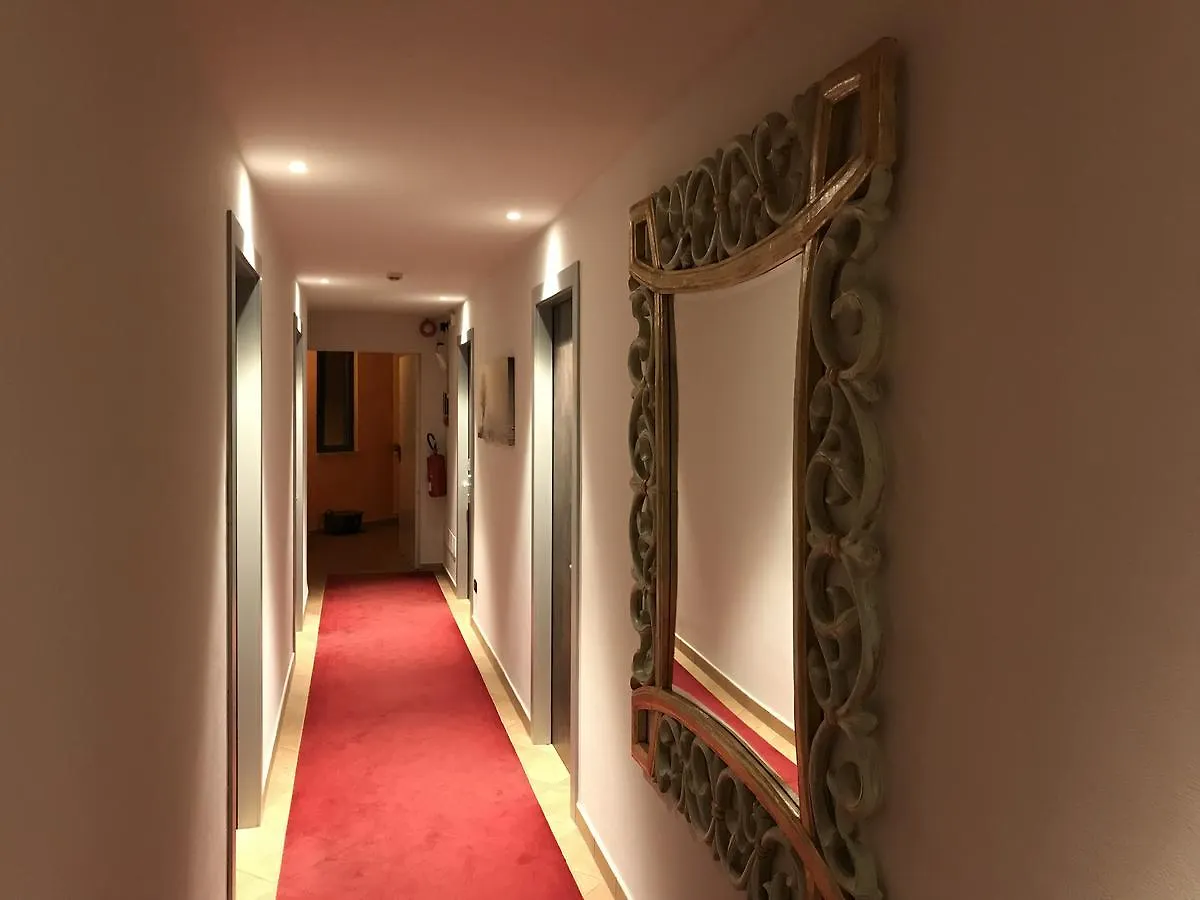 Hotel Villa Rosa 시르미오네